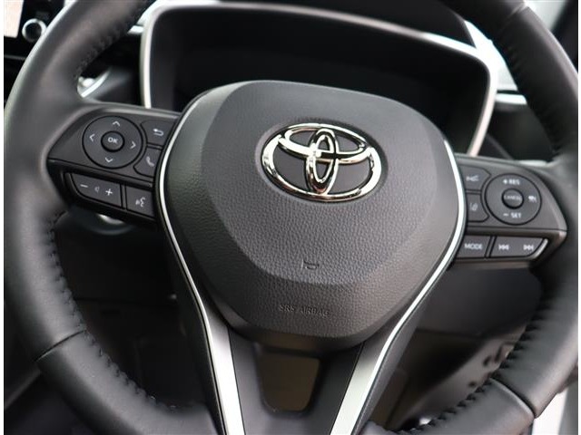 トヨタ カローラクロス　ハイブリッド １．８ ハイブリッド Ｚ R3年 (関東) 99