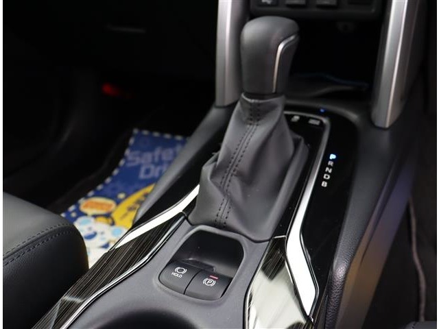 トヨタ カローラクロス　ハイブリッド １．８ ハイブリッド Ｚ R3年 (関東) 99