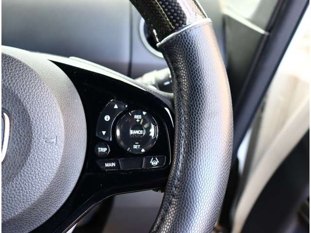 ホンダ Ｎ　ＢＯＸ カスタム ６６０ Ｌ ターボ スタイルプラス ブラック R4年 (関東) 99