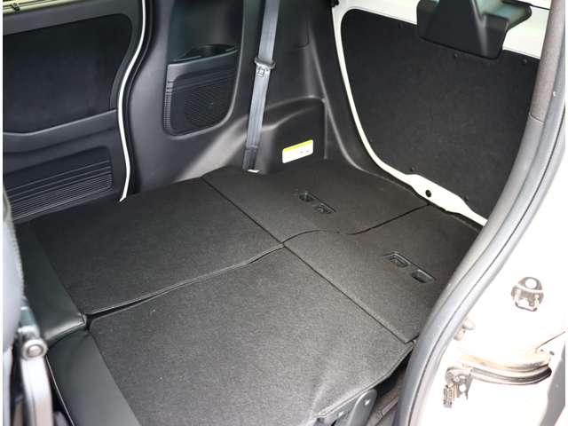 ホンダ Ｎ　ＢＯＸ カスタム ６６０ Ｌ ターボ スタイルプラス ブラック R4年 (関東) 99