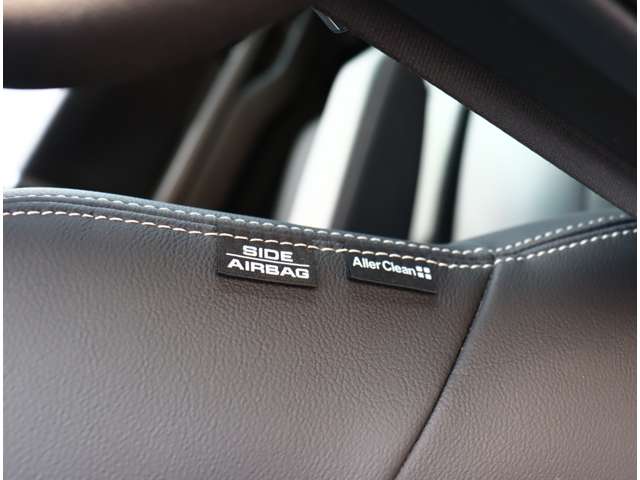 ホンダ Ｎ　ＢＯＸ カスタム ６６０ Ｌ ターボ スタイルプラス ブラック R4年 (関東) 99