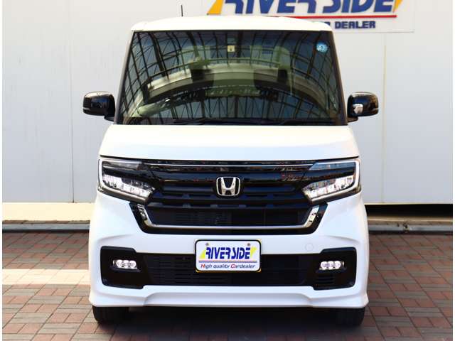 ホンダ Ｎ　ＢＯＸ カスタム ６６０ Ｌ ターボ スタイルプラス ブラック R4年 (関東) 99