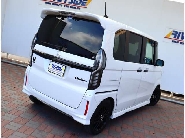 ホンダ Ｎ　ＢＯＸ カスタム ６６０ Ｌ ターボ スタイルプラス ブラック R4年 (関東) 99