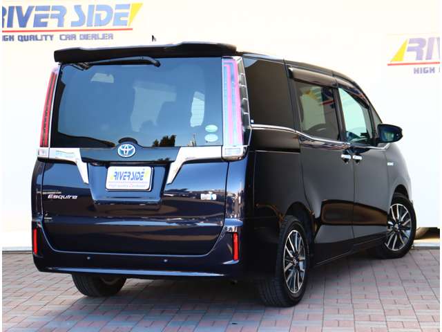 トヨタ エスクァイア　ハイブリッド １．８ ハイブリッド ＧＩ R1年 (関東) 99