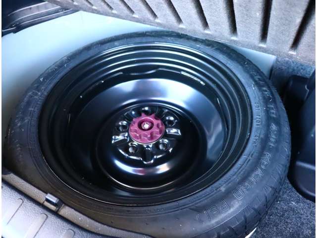 トヨタ エスクァイア　ハイブリッド １．８ ハイブリッド ＧＩ R1年 (関東) 99