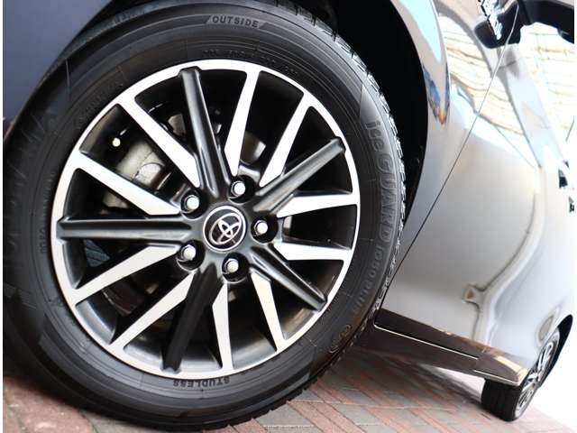 トヨタ エスクァイア　ハイブリッド １．８ ハイブリッド ＧＩ R1年 (関東) 99