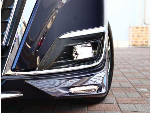 トヨタ エスクァイア　ハイブリッド １．８ ハイブリッド ＧＩ R1年 (関東) 99