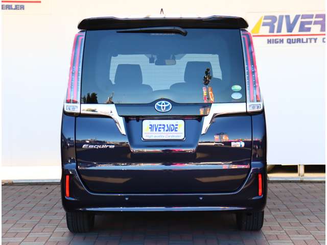 トヨタ エスクァイア　ハイブリッド １．８ ハイブリッド ＧＩ R1年 (関東) 99