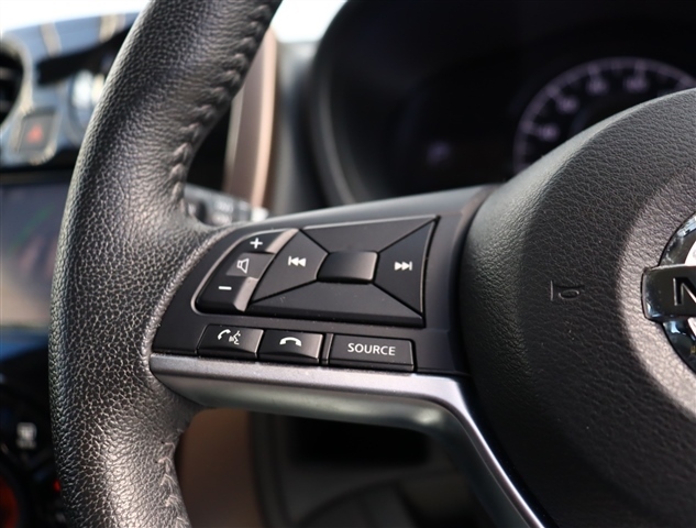 日産 ノート １．２ Ｅ－ＰＯＷＥＲ メダリスト H30年 (関東) 99