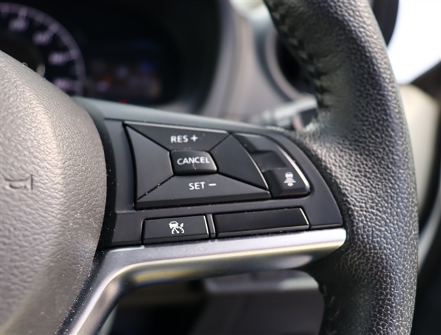 日産 ノート １．２ Ｅ－ＰＯＷＥＲ メダリスト H30年 (関東) 99