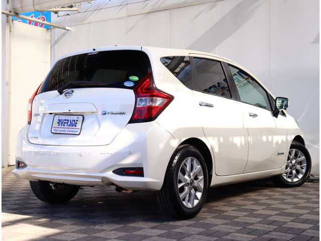 日産 ノート １．２ Ｅ－ＰＯＷＥＲ メダリスト H30年 (関東) 99