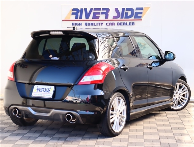 スズキ スイフト １．６ スポーツ H28年 (関東) 99