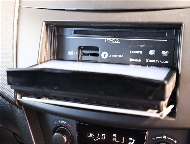 スズキ スイフト １．６ スポーツ H28年 (関東) 99