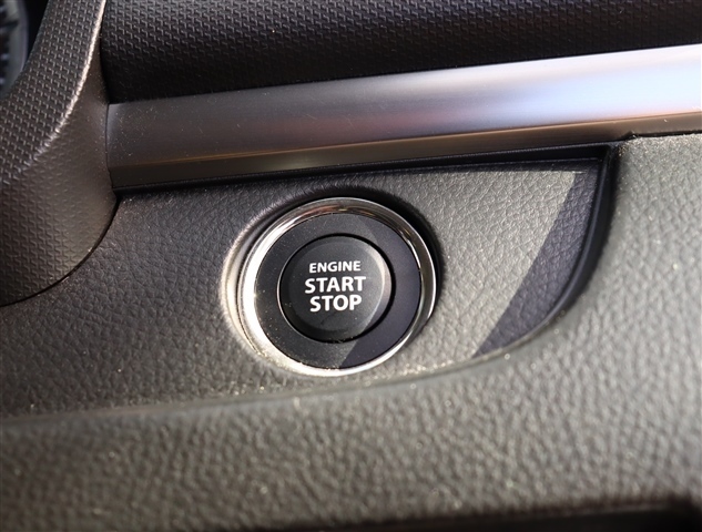 スズキ スイフト １．６ スポーツ H28年 (関東) 99