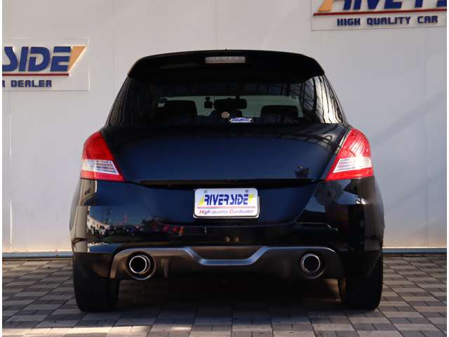 スズキ スイフト １．６ スポーツ H28年 (関東) 99