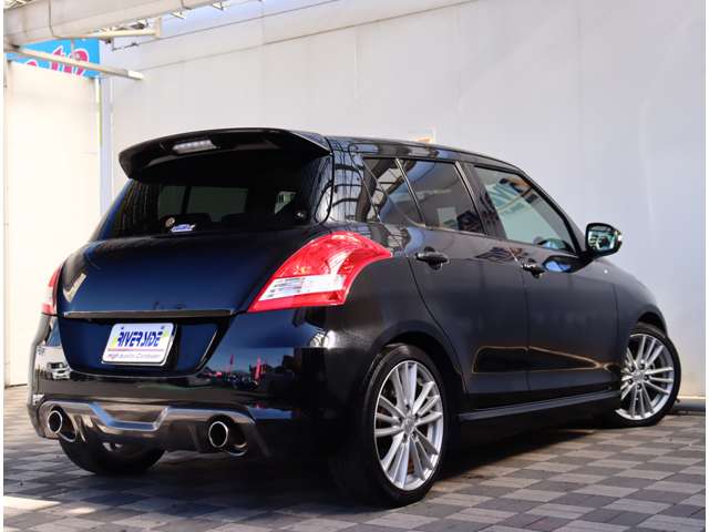 スズキ スイフト １．６ スポーツ H28年 (関東) 99