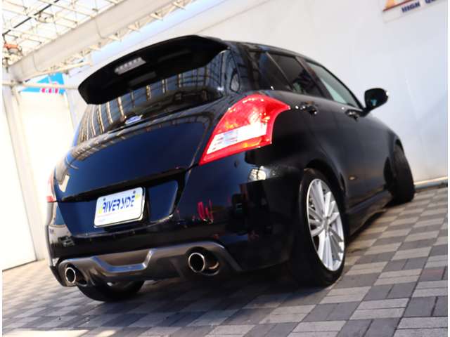 スズキ スイフト １．６ スポーツ H28年 (関東) 99