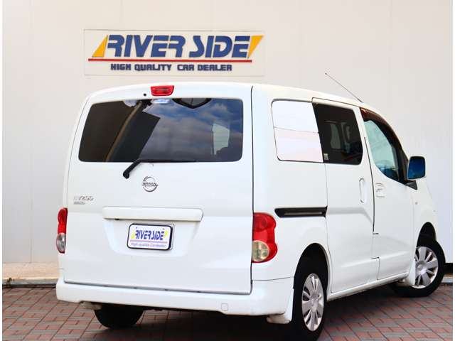 日産 ＮＶ２００バネット １．６ １６Ｘ－２Ｒ H23年 (関東) 99