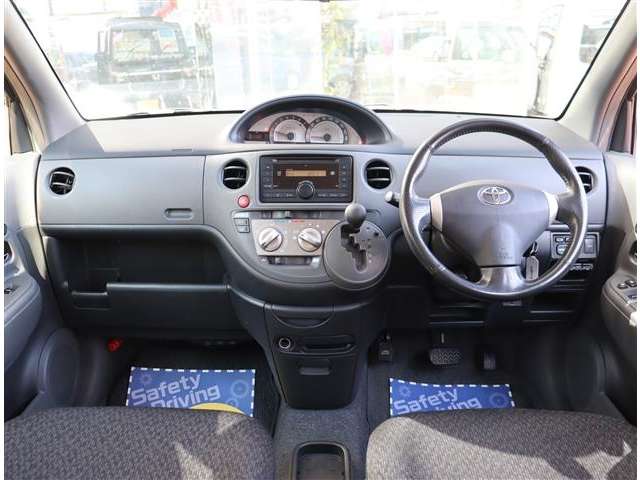 トヨタ シエンタ １．５ ダイス H24年 (関東) 99