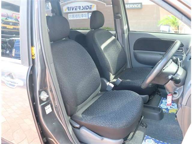 トヨタ シエンタ １．５ ダイス H24年 (関東) 99