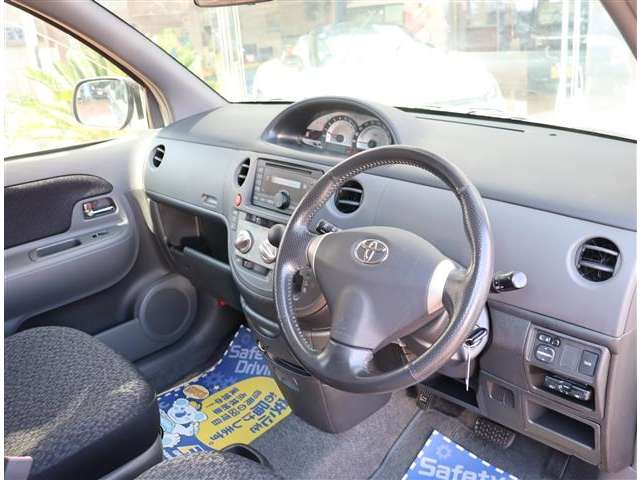トヨタ シエンタ １．５ ダイス H24年 (関東) 99