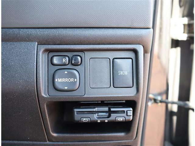 トヨタ シエンタ １．５ ダイス H24年 (関東) 99