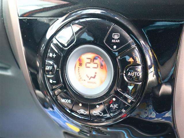 日産 ノート １．２ Ｅ－ＰＯＷＥＲ メダリスト H28年 (関東) 99