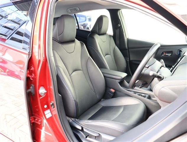 トヨタ プリウス １．８ Ｓ ツーリングセレクション H28年 (関東) 99