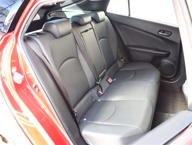 トヨタ プリウス １．８ Ｓ ツーリングセレクション H28年 (関東) 99