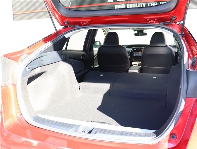 トヨタ プリウス １．８ Ｓ ツーリングセレクション H28年 (関東) 99