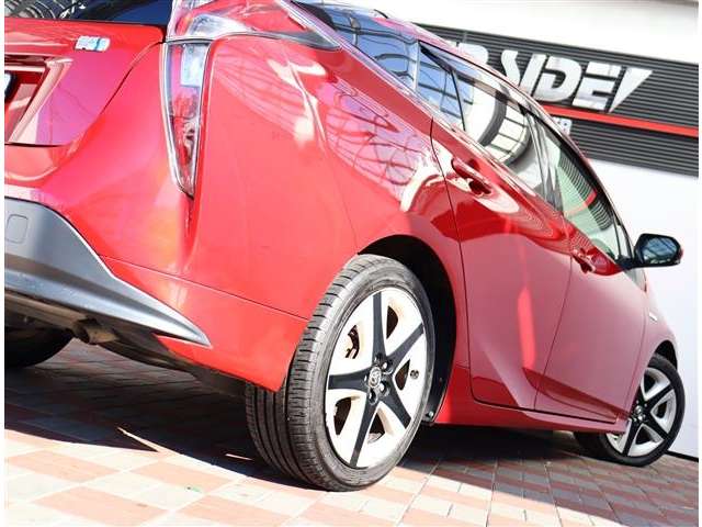 トヨタ プリウス １．８ Ｓ ツーリングセレクション H28年 (関東) 99