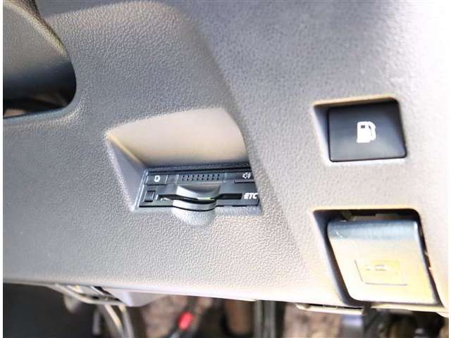 トヨタ プリウス １．８ Ｓ ツーリングセレクション H28年 (関東) 99