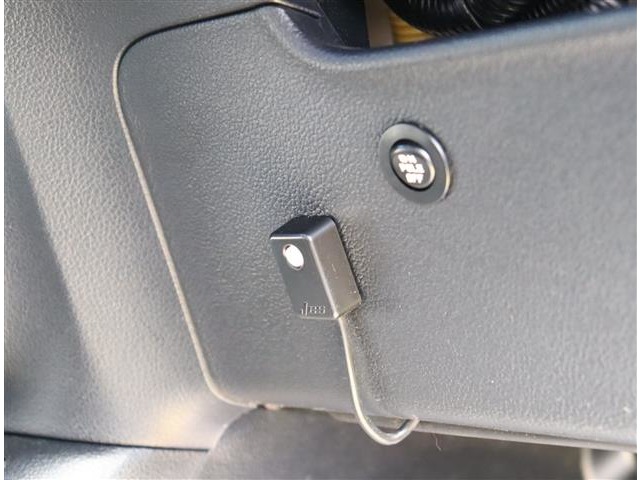 トヨタ プリウス １．８ Ｓ ツーリングセレクション H28年 (関東) 99