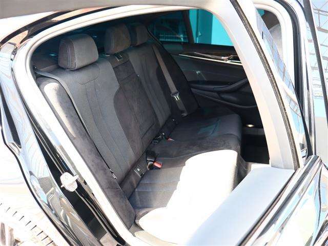 ＢＭＷ ５シリーズ ５２３Ｄ Ｍスポーツ ディーゼルターボ H30年 (関東) 99