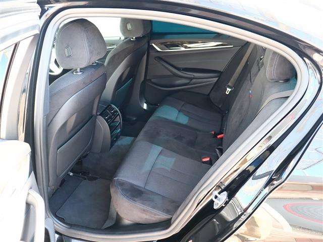 ＢＭＷ ５シリーズ ５２３Ｄ Ｍスポーツ ディーゼルターボ H30年 (関東) 99