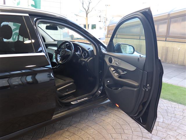 メルセデスベンツ ＧＬＣクラス ２２０ Ｄ ４マチック ディーゼルターボ ４ＷＤ H30年 (関東) 99