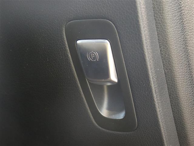 メルセデスベンツ ＧＬＣクラス ２２０ Ｄ ４マチック ディーゼルターボ ４ＷＤ H30年 (関東) 99