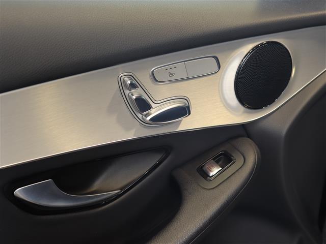 メルセデスベンツ ＧＬＣクラス ２２０ Ｄ ４マチック ディーゼルターボ ４ＷＤ H30年 (関東) 99