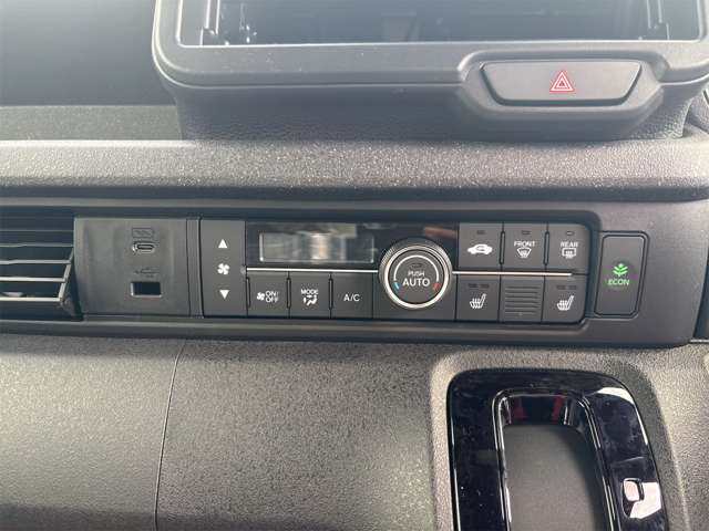 ホンダ Ｎ　ＢＯＸ カスタム ６６０ コーディネートスタイル モノトーン R6年 (近畿) 99