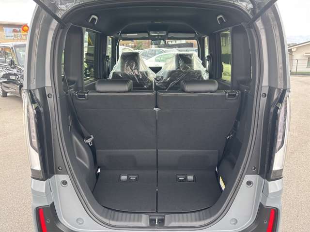 ホンダ Ｎ　ＢＯＸ カスタム ６６０ コーディネートスタイル モノトーン R6年 (近畿) 99