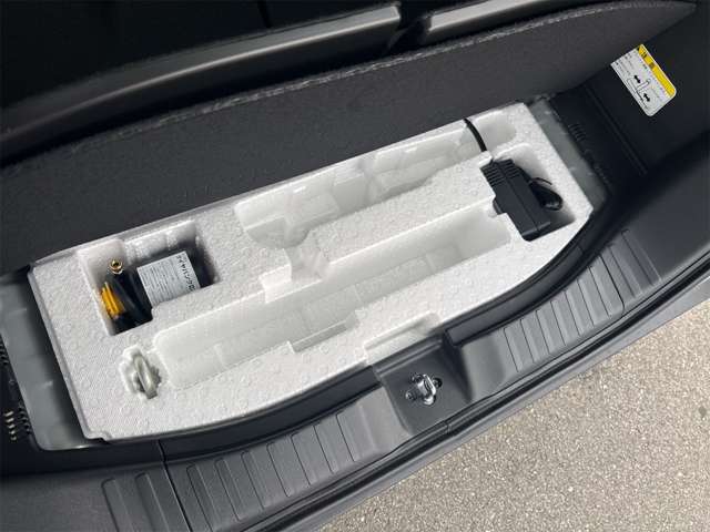 ホンダ Ｎ　ＢＯＸ カスタム ６６０ コーディネートスタイル モノトーン R6年 (近畿) 99