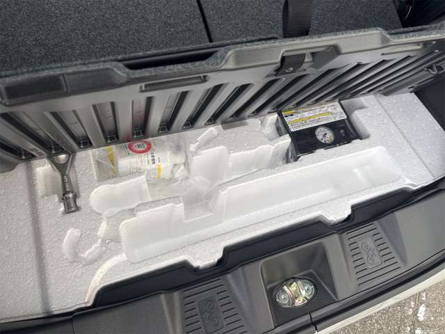 スズキ スペーシア ６６０ ハイブリッド Ｇ R6年 (近畿) 99