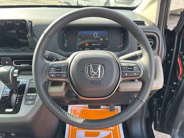 ホンダ フリード　ハイブリッド １．５ Ｅ：ＨＥＶ エアー ＥＸ R6年 (近畿) 99