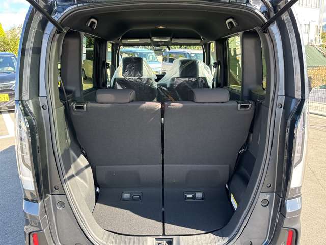 ホンダ Ｎ　ＢＯＸ カスタム ６６０ R6年 (近畿) 99