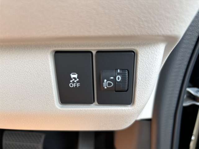 ホンダ Ｎ　ＢＯＸ ６６０ R6年 (近畿) 99