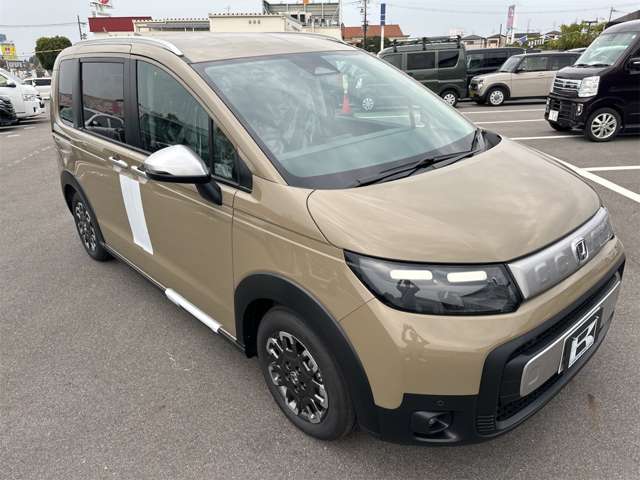 ホンダ フリード １．５ クロスター R6年 (近畿) 99