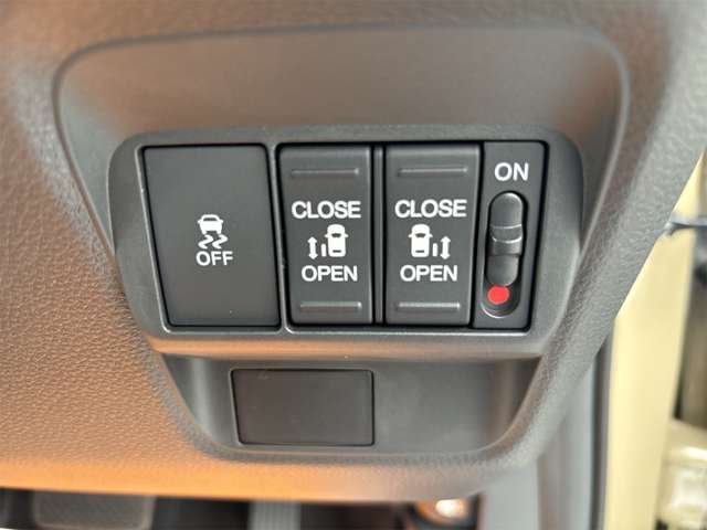 ホンダ フリード １．５ クロスター R6年 (近畿) 99