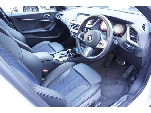 ＢＭＷ １シリーズ １１８Ｄ Ｍスポーツ ディーゼルターボ R6年 (近畿) 99