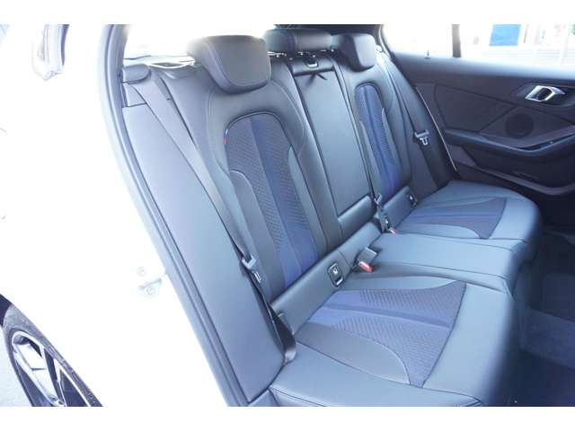 ＢＭＷ １シリーズ １１８Ｄ Ｍスポーツ ディーゼルターボ R6年 (近畿) 99