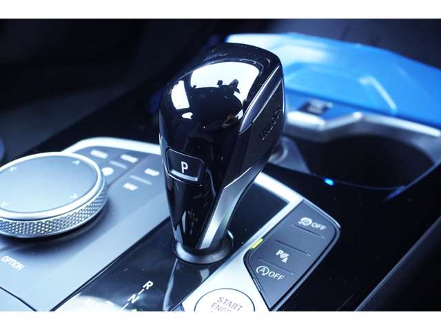 ＢＭＷ １シリーズ １１８Ｄ Ｍスポーツ ディーゼルターボ R6年 (近畿) 99